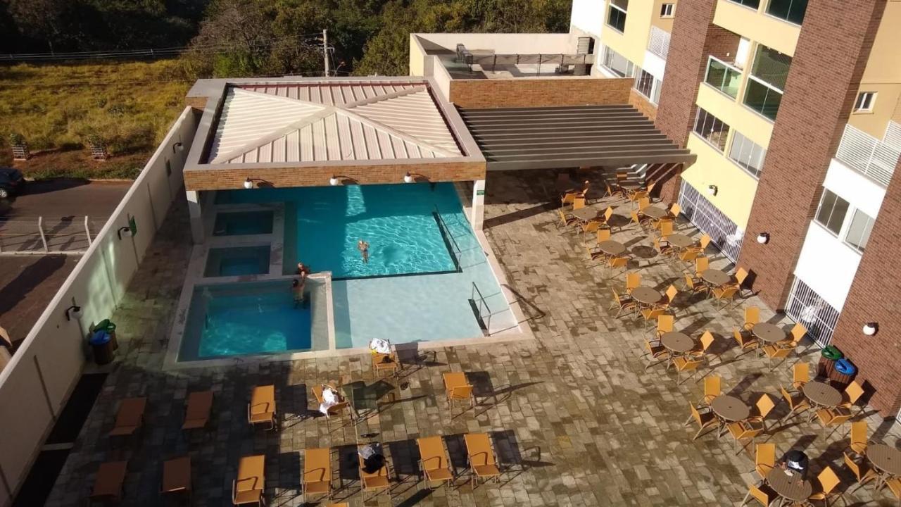 Villa Piazza Diroma Caldas Novas Exterior foto